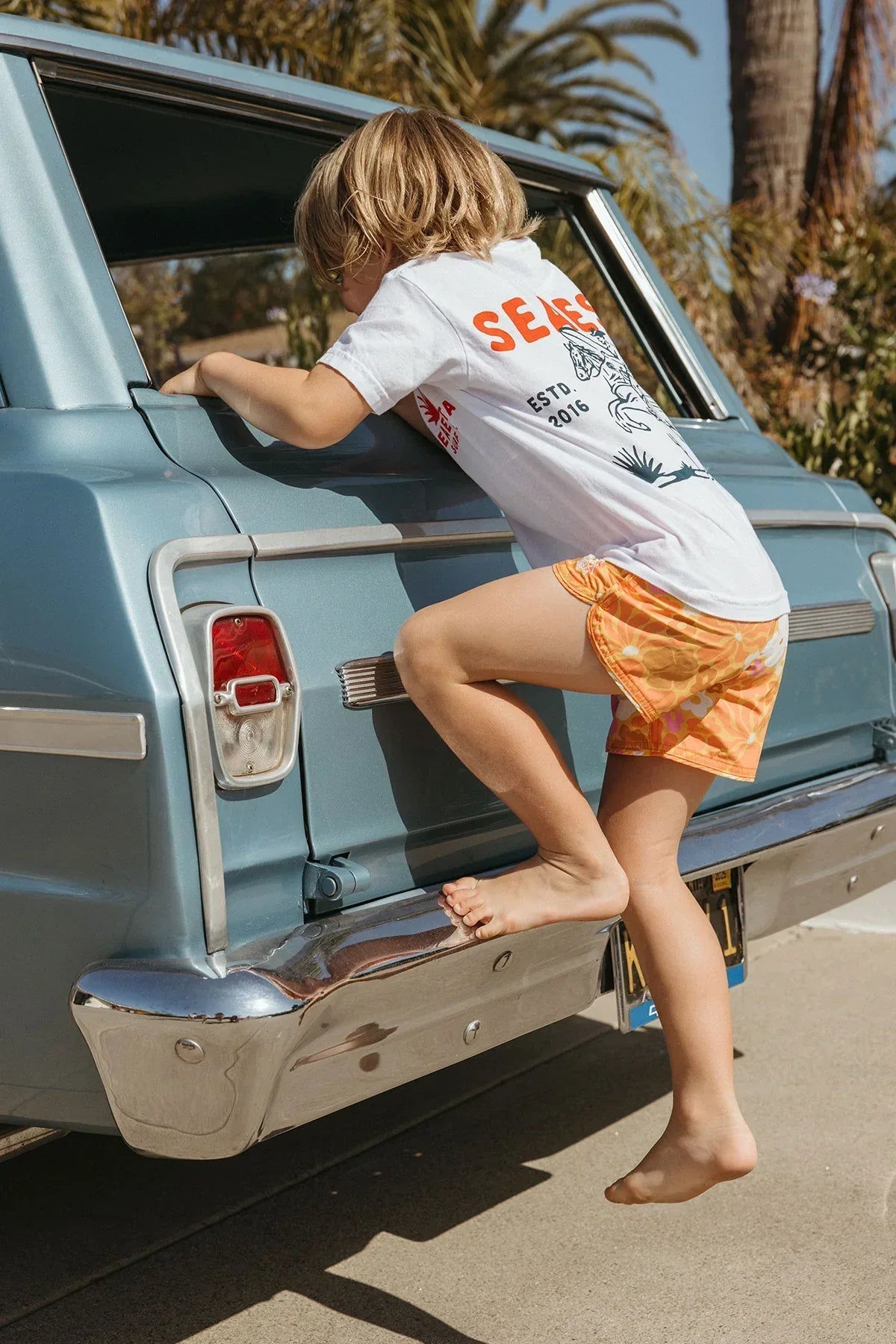 Surf Cowboy Tee / Coconut / Youth + Juniors – SEAESTA SURF