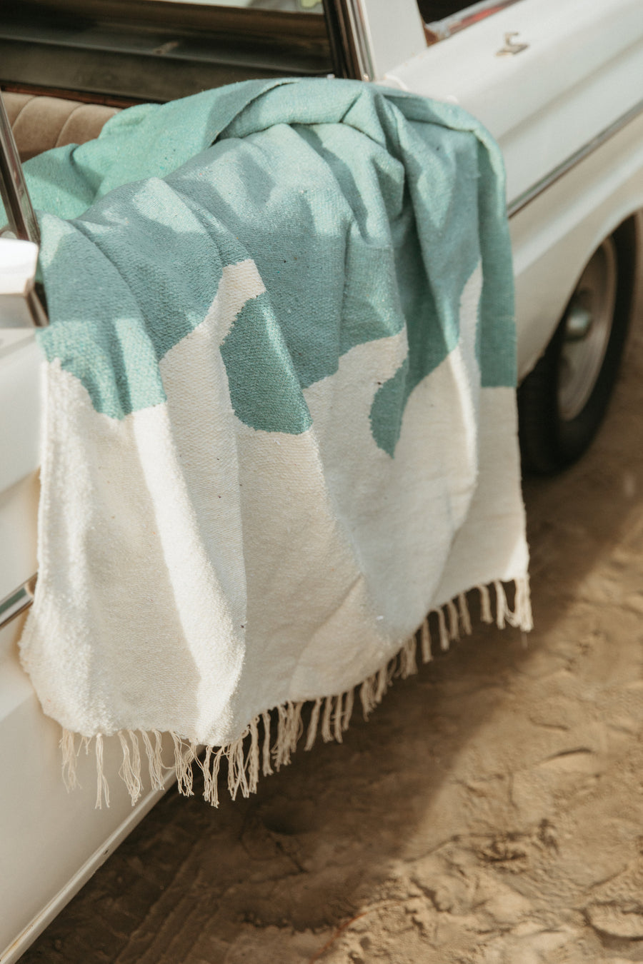 Las Olas 🌊 Wave Mexican Beach Blanket