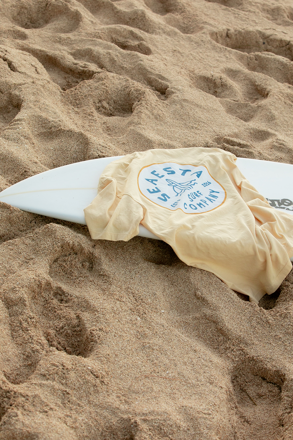 Seaesta Surf Co / Shoreline Tee / Faded Mustard Yellow / Youth Seaesta Surf Co / Shoreline Tee / Faded Mustard Yellow / Youth