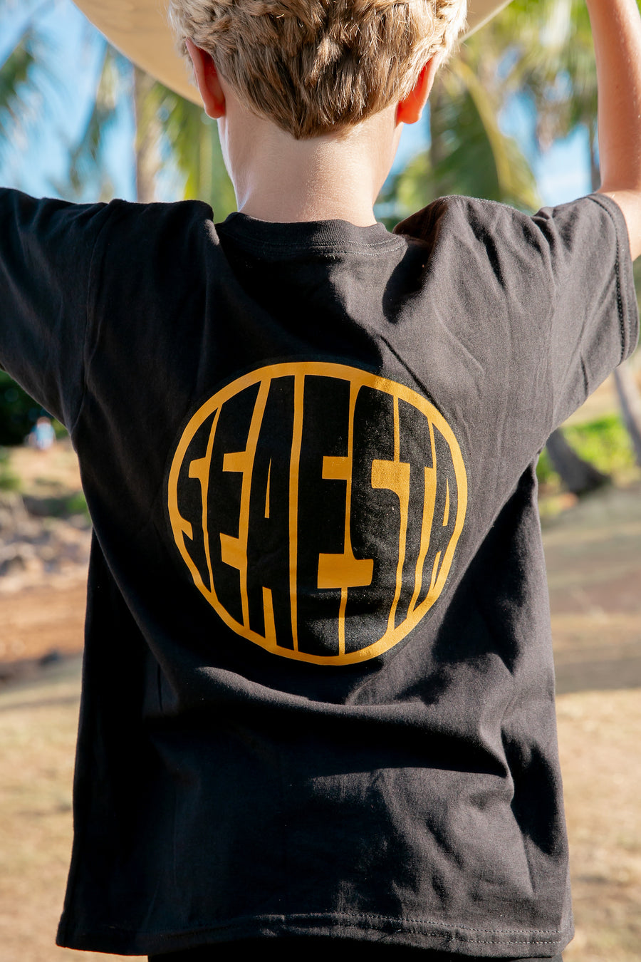 Seaesta Globe Tee / Youth / Gold